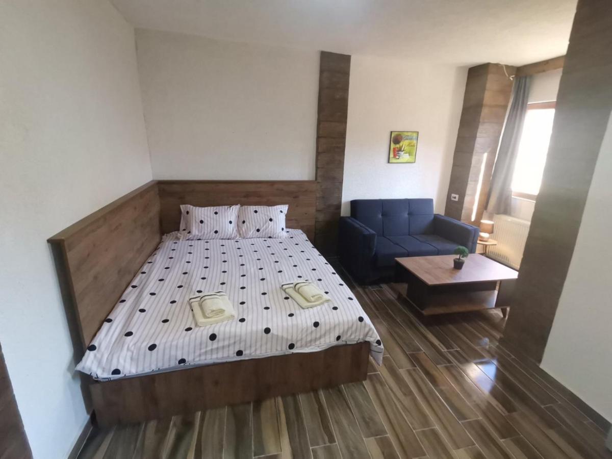 Villa Ana-Mavrovo Luaran gambar