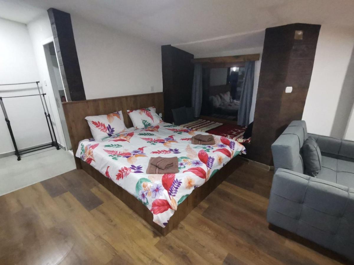 Villa Ana-Mavrovo Luaran gambar